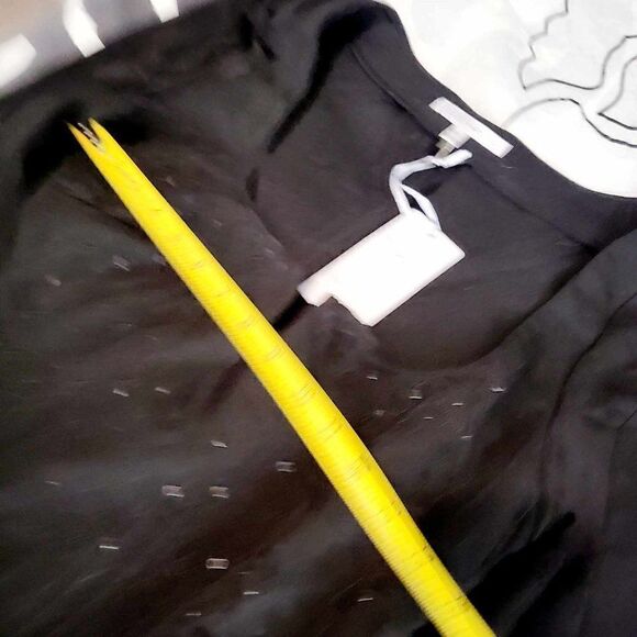 LUCY PARIS New with tag size Large V neck black dress - Picture 3 of 12